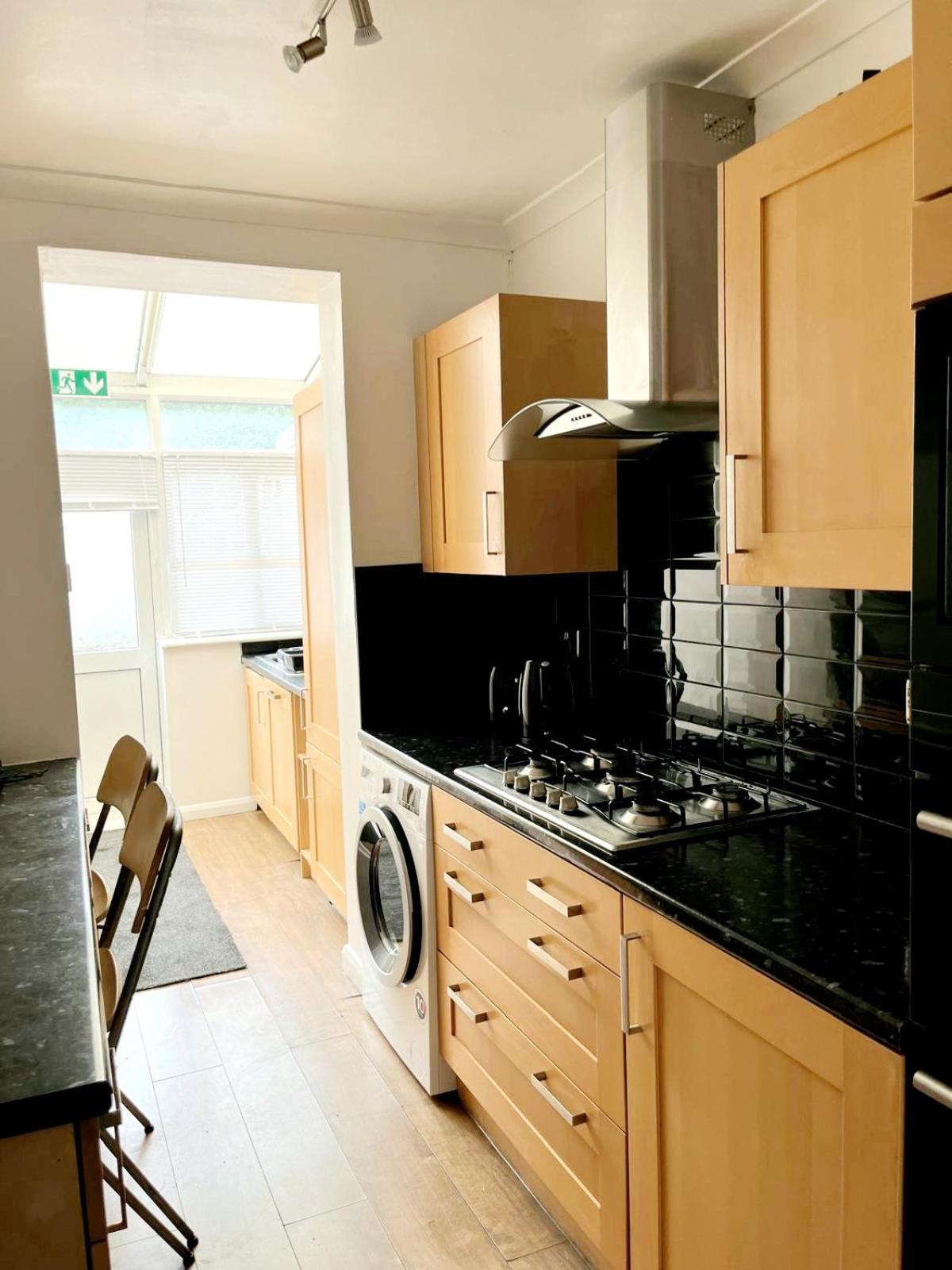 Cosy Room Stay 4 Sutton  Exterior foto